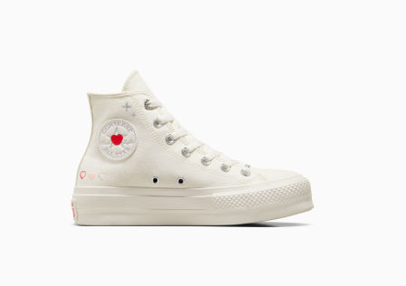 Chuck Taylor All Star Lift Platform Y2K Heart