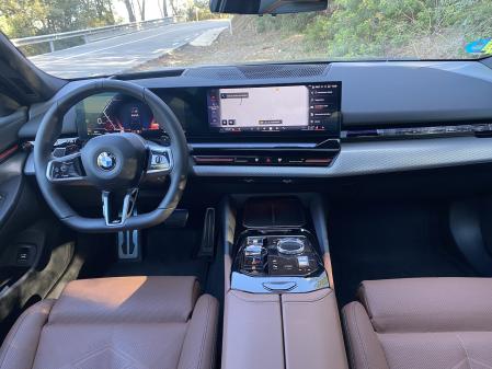 El acabado y calidad de los materiales utilizados en el interior son magníficos&nbsp;