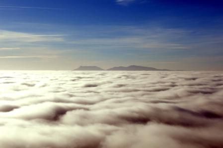 Mar de niebla divisado desde Bellmunt.