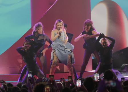 Sofia Coll, en el 'Benidorm Fest 2024'