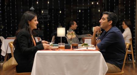 Marina y Sebastián en 'First Dates'