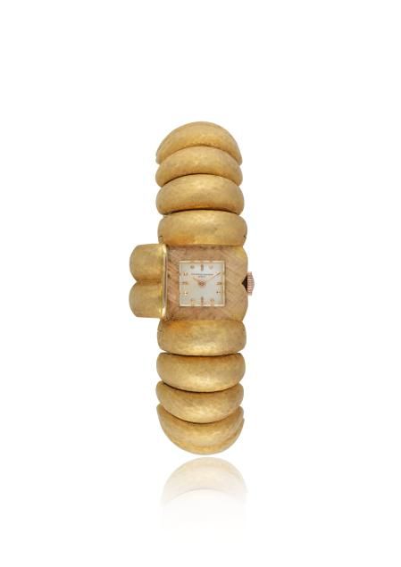 En la década de los cuarenta Vacheron Constantin innovó con un audaz lenguaje estético