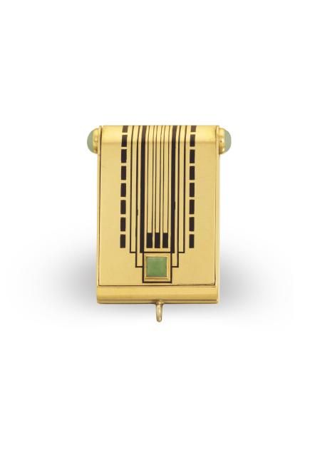 En colaboración conVerger y aprovechando sus técnicas de miniaturización, se editaron relojes de bolsillo en forma de caja o de botón