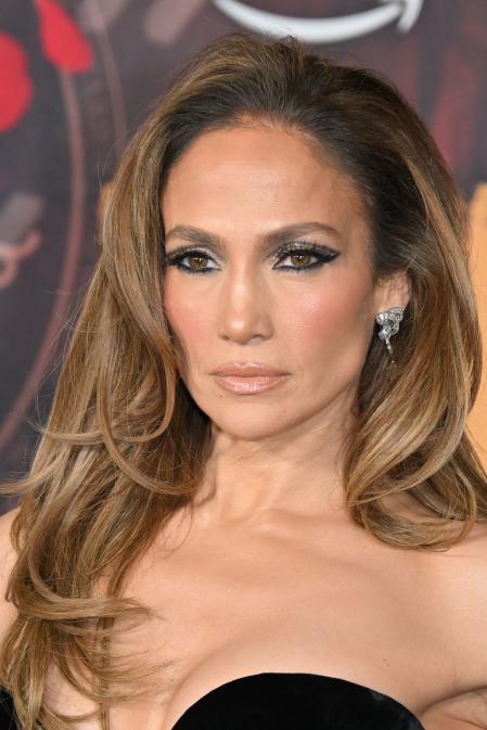 Jennifer Lopez en el estreno de This Is Me…Now: A Love Story en Los Ángeles