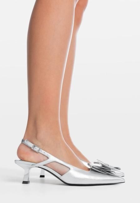 Salones de tacón kitten de Stradivarius