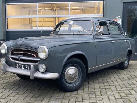 Este Peugot era el que llevaba Ferrari