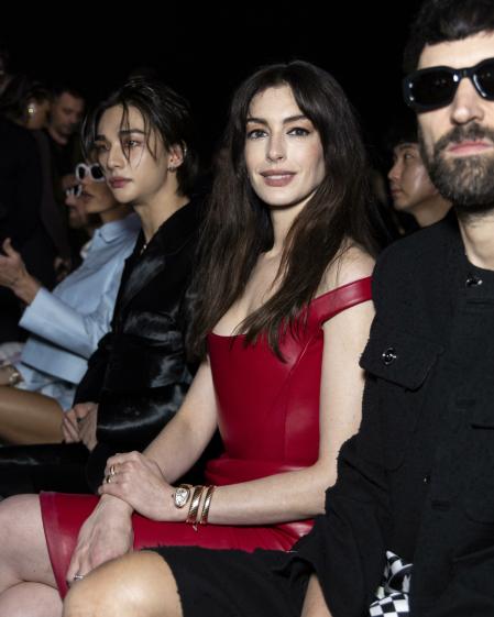 Anne Hathaway en la Semana de la Moda de Milán