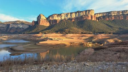 El pantano de Sau al 1,06%.