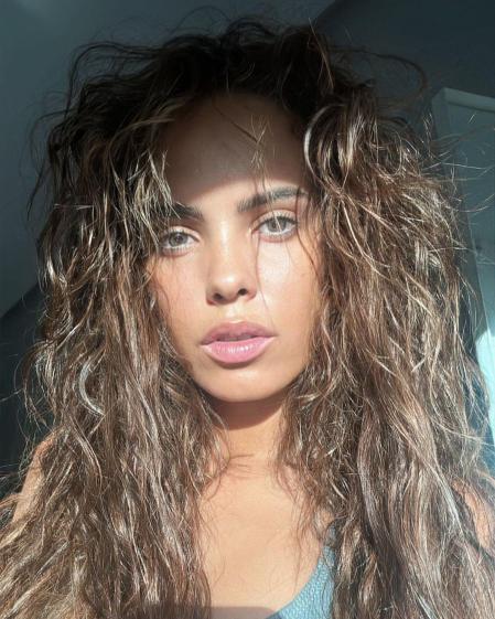 Gloria Camila se sometió a la cirugía estética más polémica para cambiar el color de los ojos.