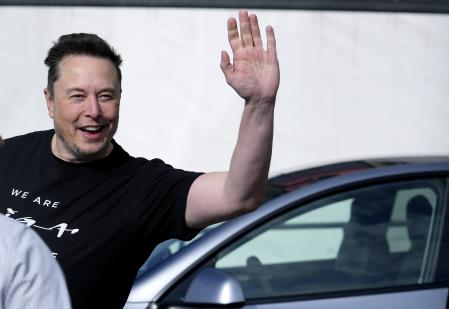 Elon Musk considera que en el futuro la casi totalidad de los vehículos que veremos en las carreteras serán eléctricos&nbsp;