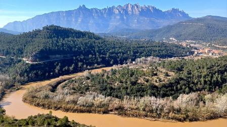 Meandro del Llobregat en Castellbell i el Vilar.