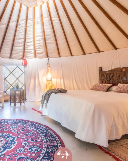 Una de las yurtas de La Volandera