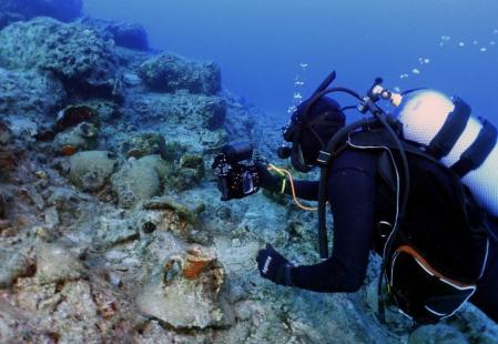 Investigación arqueológica subacuática en la zona marítima de Kasos