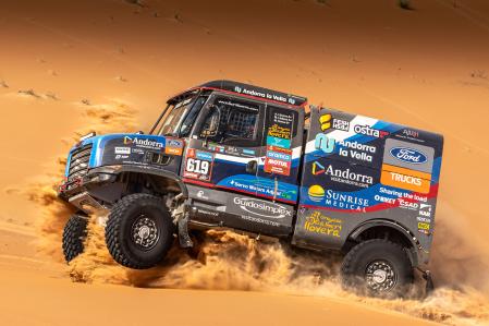 Albert Llovera compitió en su novena carrera de Dakar de la mano de Ford Trucks