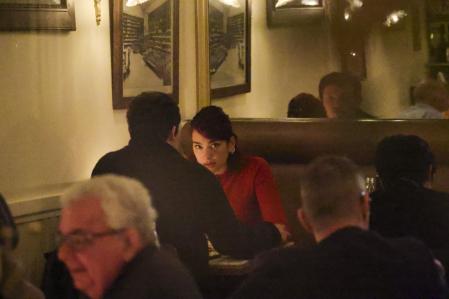 Dua Lipa y su novio en una cita