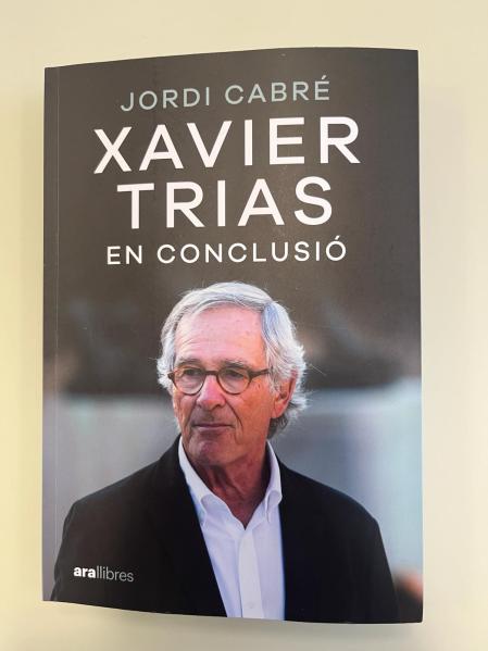 El libro escrito por Jordi Cabré sale mañana a la venta