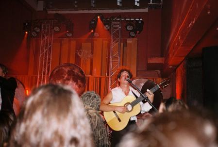 Concierto de Habla de mí en Presente en El Pumarejo