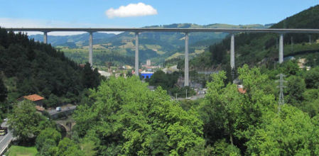 Uno de los tramos ya construidos del TAV vasco, en Gipuzkoa.