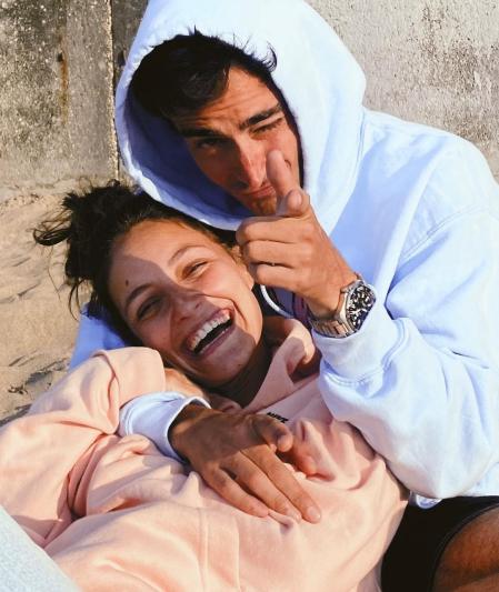 Andrea Molina con su pareja, el guitarrista de Marlon, Juan Fernández