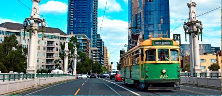 Melboune, una ciudad cosmopolita en Australia.