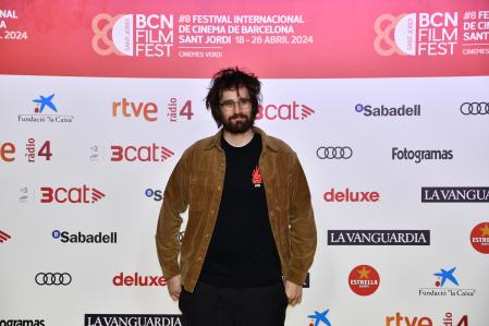 El director Dani de la Orden abrió el festival estrenando 'Casa en flames'.