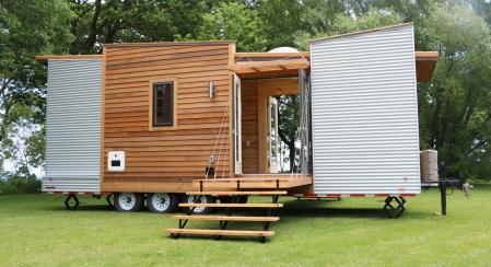 Dragonfly, la funcional minicasa rodante repleta de soluciones inteligentes.