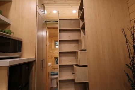 Dragonfly, la funcional minicasa rodante repleta de soluciones inteligentes.