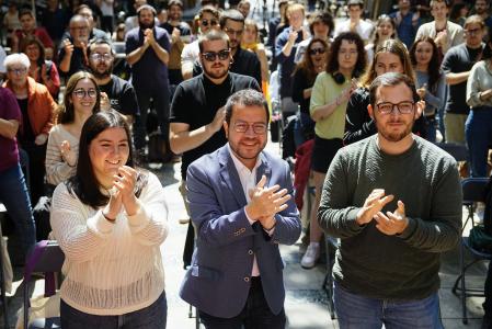 Mar Besses, Pere Aragonès y Pol Baldomà en el acto de hoy