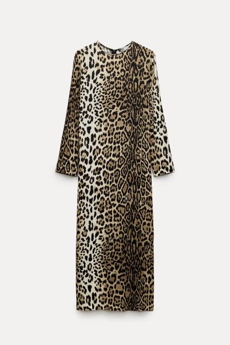 Vestido con estampado de leopardo de Zara