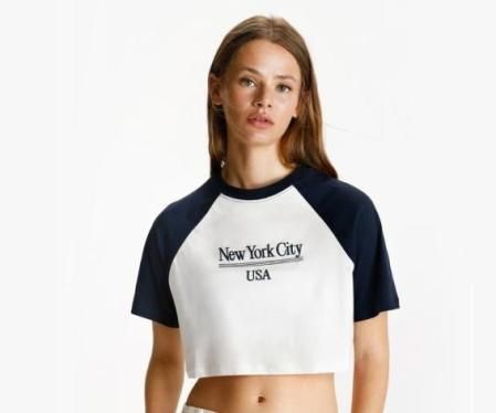 Camiseta crop oversize