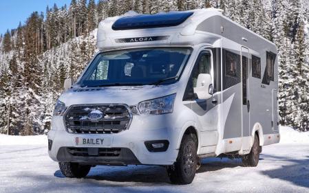 Alora, la acogedora y práctica autocaravana para cuatro personas.