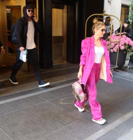Chris Hemsworth y Elsa Pataky a la salida de su hotel el Nueva York