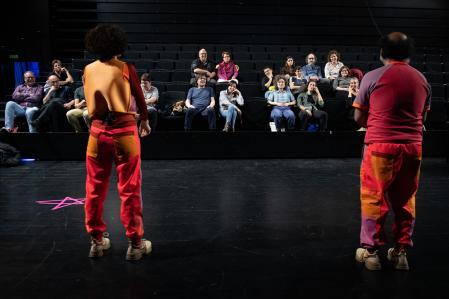 Ensayo abierto con debate de 'Cuerpos Celestes' de AzkonaToloza, en el Teatre El Canal de Salt.