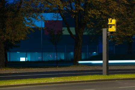 Los radares de velocidad funcionan las 24 horas del día 