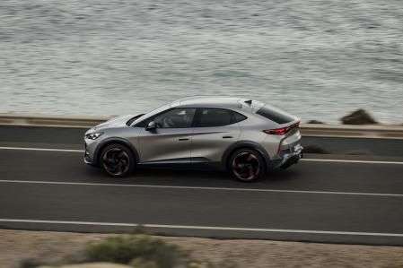 La versión Endurance de 286 CV y tracción trasera tiene una autonomía de 568 km 