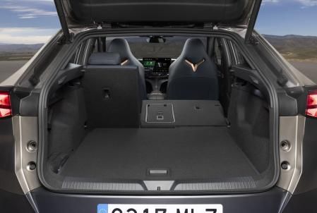 El maletero tiene una capacidad de 540 litros, que se puede ampliar si se abate el respaldo de la banqueta trasera 