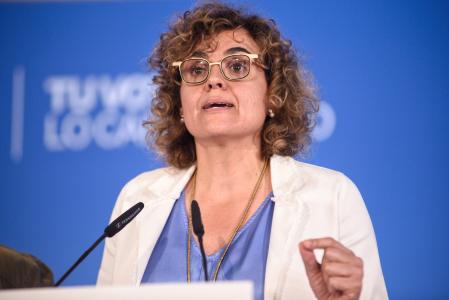 La candidata del PP a las elecciones europeas, Dolors Montserrat, ofrece una rueda de prensa durante el seguimiento de la jornada electoral de elecciones autonómicas de Cataluña, en el Hotel Grand Marina, a 12 de mayo de 2024, en Barcelona, Catalunya (España). Casi seis millones de catalanes han sido llamados a las urnas hoy, 12 de mayo, para elegir a su nuevo presidente autonómico para los próximos cuatro años. Hay 135 escaños en juego, en la que será la XIV legislatura de Cataluña, por lo que los candidatos de los diferentes partidos deben alcanzar una mayoría absoluta de 68 escaños para hacerse con la Presidencia.