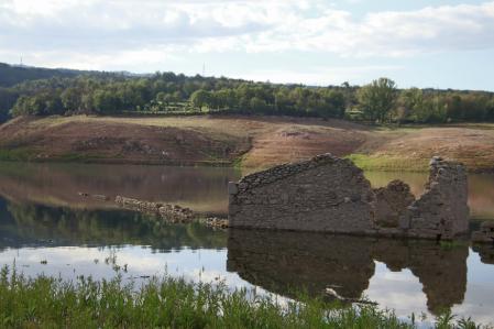 Pantano de Sau tras las últimas lluvias en Catalunya.