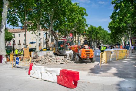 Foto PAULA SAMA 27/05/2024. Obras en el final de La Rambla junto a la Estatua de Colon en Barcelona.