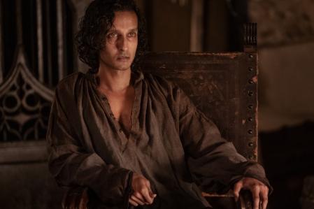 Assad Zaman como Armand tiene un papel protagonista en esta nueva etapa de ocho episodios.