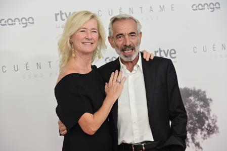 Actors Imanol Arias and Ana Duato during the presentation of the last chapter of the series 