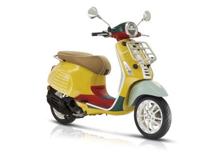 Esta es la versión Sean Wotherspoon de la Vespa Primavera