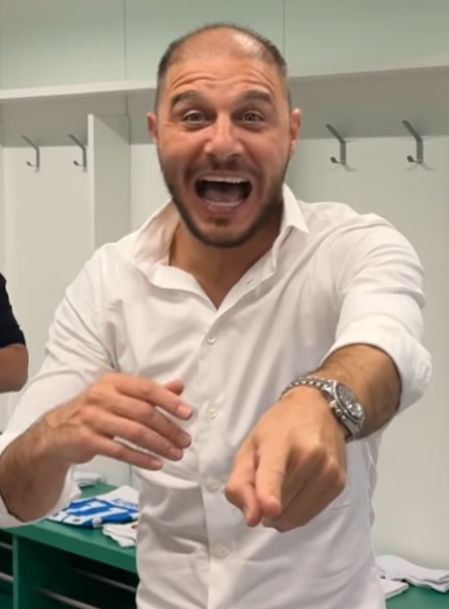 Joaquín, al ver a Kiko Rivera.