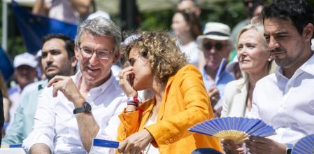 Dolors Montserrat y Alberto Núñez Feijóo durante la campaña electoral 
(Mané Espinosa / Propias)