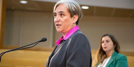 Ada Colau, en un mitin de la campaña de las elecciones catalanas del 12 de mayo