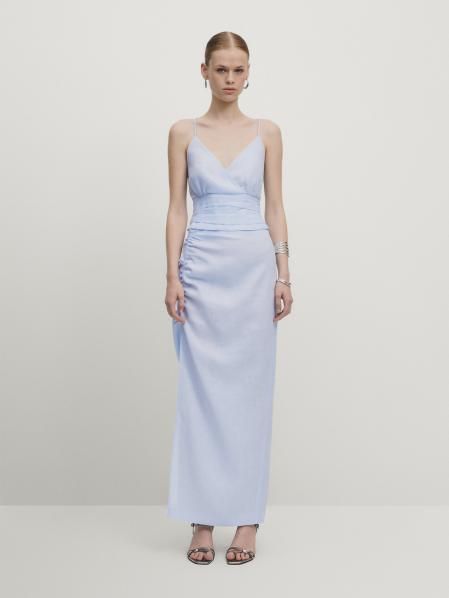 Conjunto de top y falda de Massimo Dutti.