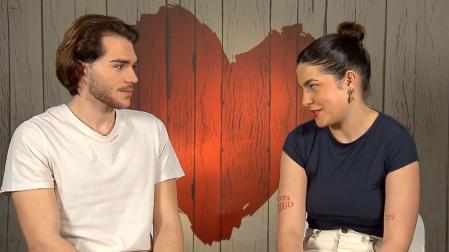 Miguel y Candela en 'First Dates'