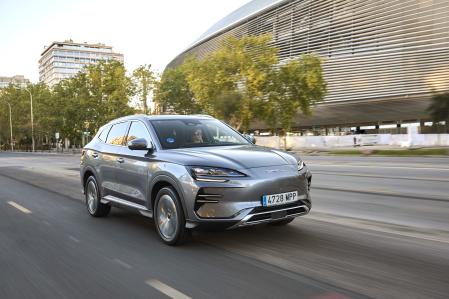 BYD logró superar a Tesla en el último trimestres de 2023, pero todavía no es la marca preferida por los europeos&nbsp;