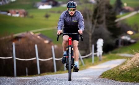 La polivalente bici eléctrica de gravel para sacar el máximo partido a tus excursiones.