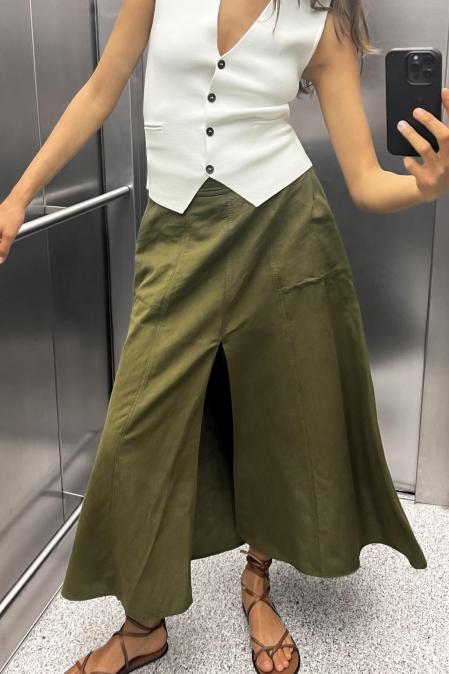 Falda con capa de Zara